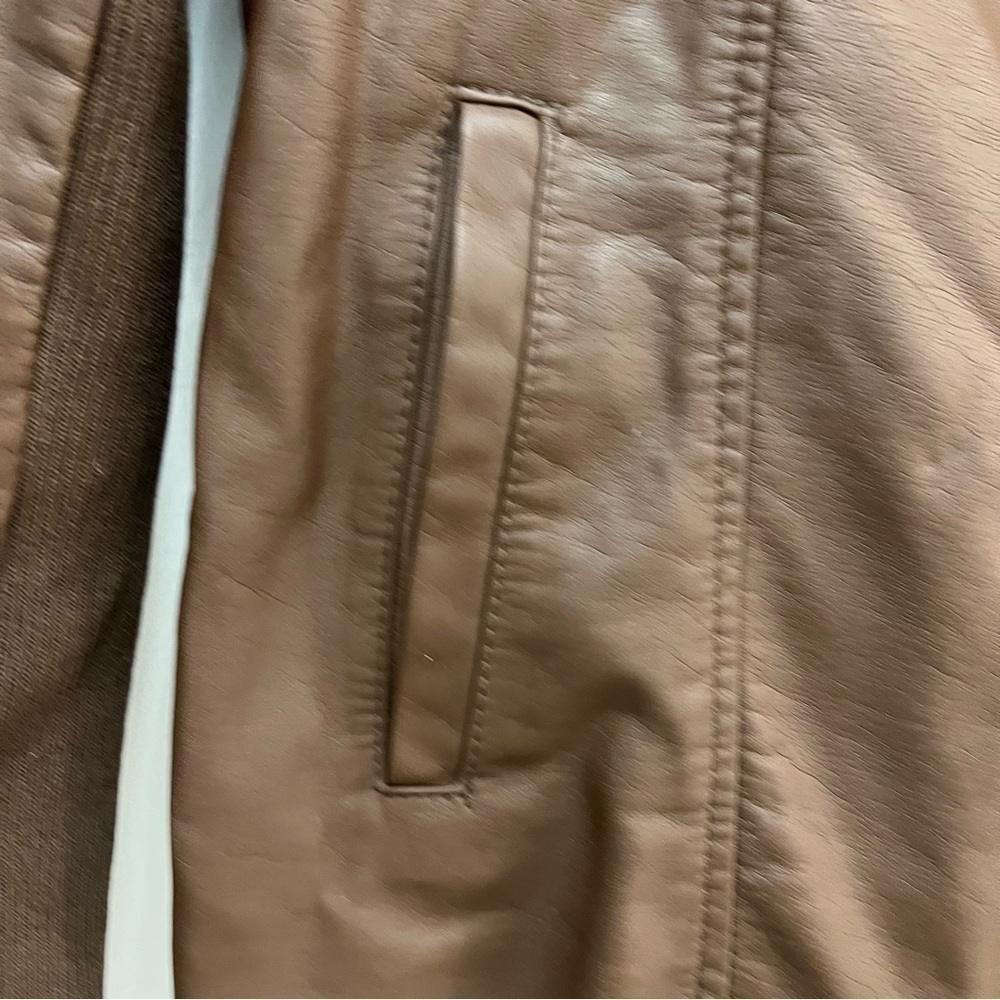 NWT BB Dakota Faux Leather Jacket w/ Zipper & Asymmetrical Collar - Picture 4 of 10